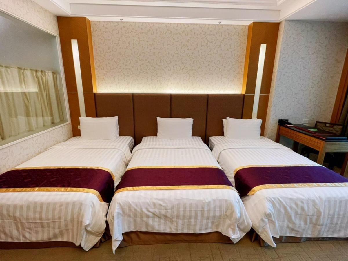 Happiness Inn Hotel Синьчжуан Экстерьер фото
