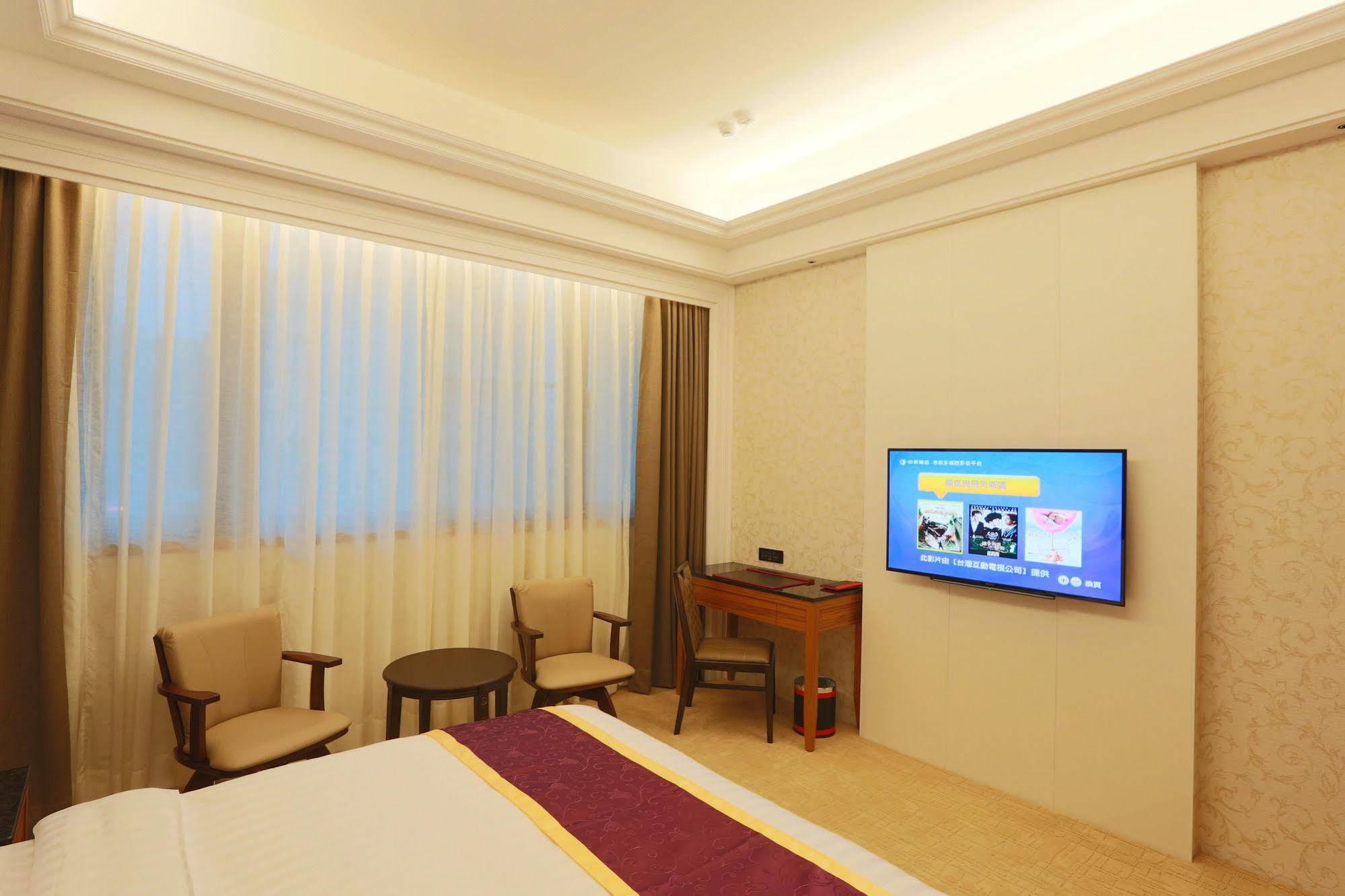 Happiness Inn Hotel Синьчжуан Экстерьер фото